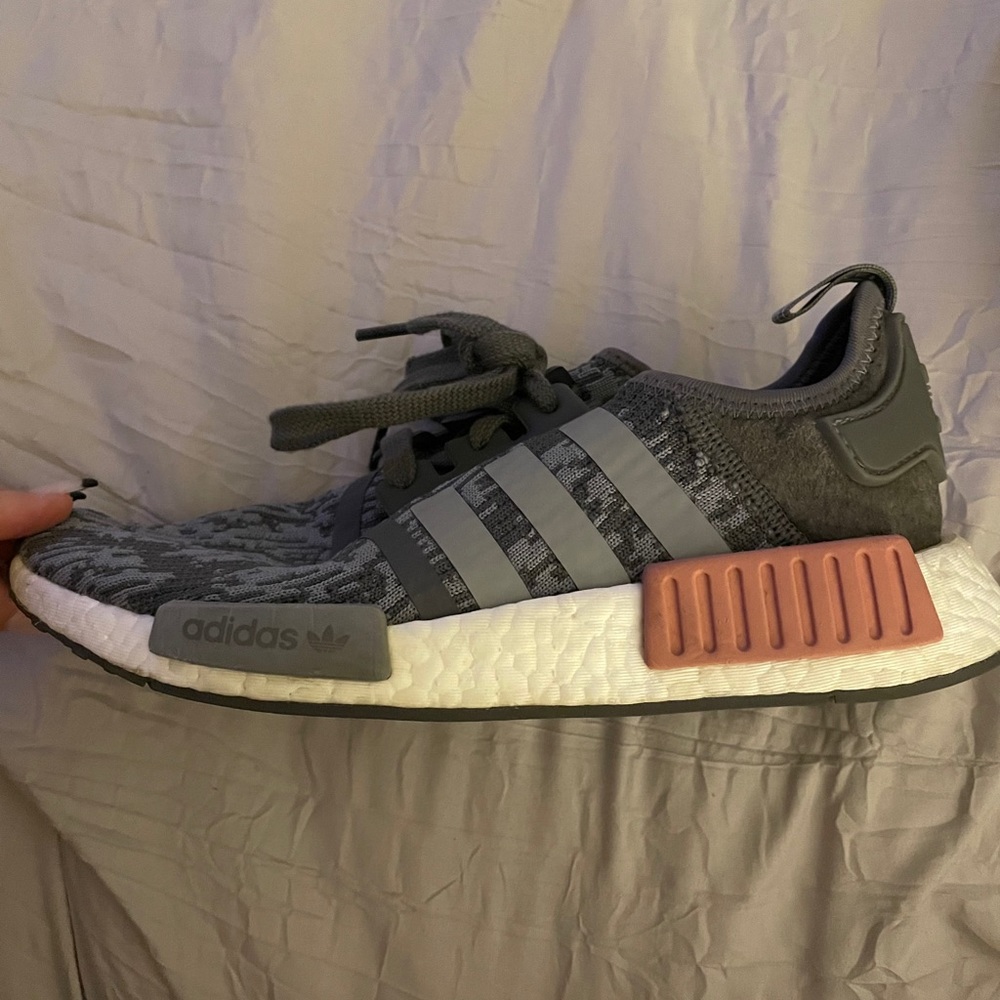 Adidas NMD_R1 Sneakers